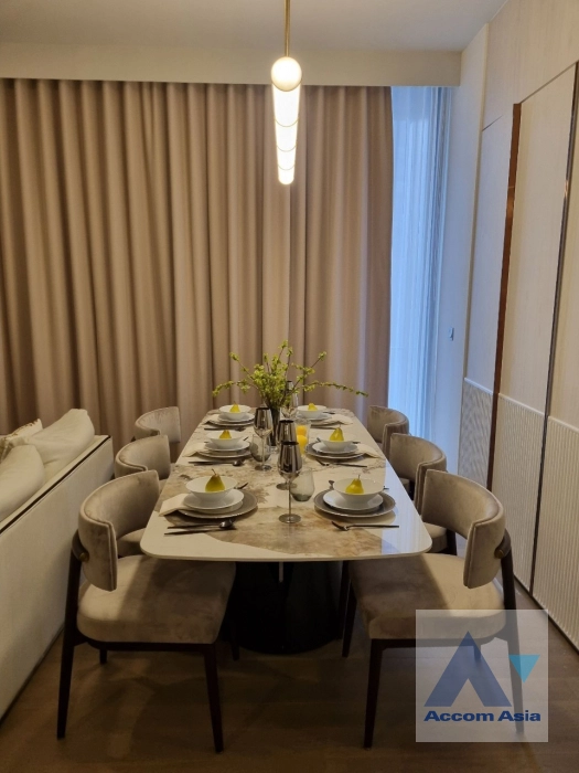  2 Bedrooms  Condominium For Rent in Sukhumvit, Bangkok  near BTS Asok - MRT Sukhumvit (AA41787)