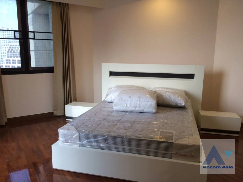 9  3 br Condominium For Sale in Sathorn ,Bangkok BTS Chong Nonsi - MRT Lumphini at Baan Piya Sathorn AA41792