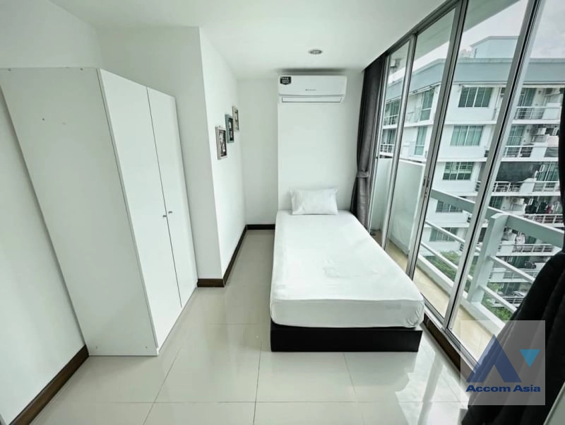 10  3 br Condominium For Rent in Sukhumvit ,Bangkok BTS On Nut at Waterford Sukhumvit 50 AA41797