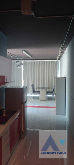 Office |  Office space For Rent in Sukhumvit, Bangkok  near BTS Ekkamai (AA41800)