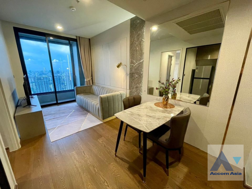  1 Bedroom  Condominium For Rent in Sukhumvit, Bangkok  near BTS Thong Lo (AA41801)