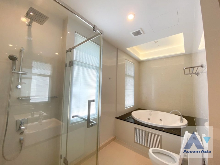 7  2 br Condominium For Rent in Ploenchit ,Bangkok BTS Chitlom at Grand Langsuan AA41803