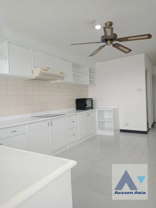 6  3 br Apartment For Rent in Sukhumvit ,Bangkok BTS Ekkamai at Ideal Place For Big Famlilies AA41814