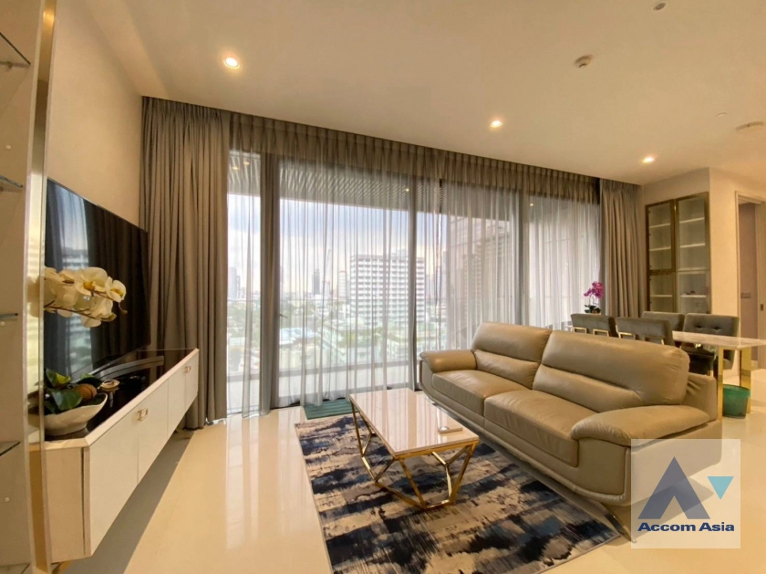  2 Bedrooms  Condominium For Rent in Sukhumvit, Bangkok  near BTS Phrom Phong (AA41818)