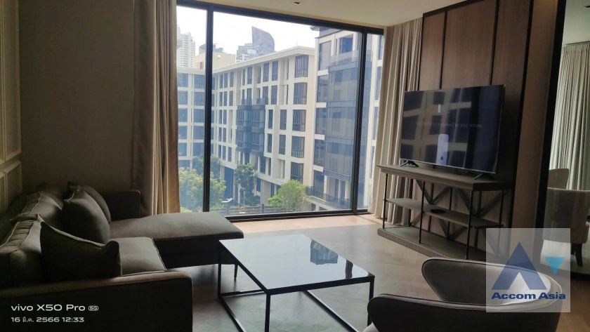  2 Bedrooms  Condominium For Rent in Sukhumvit, Bangkok  near BTS Ekkamai (AA41820)