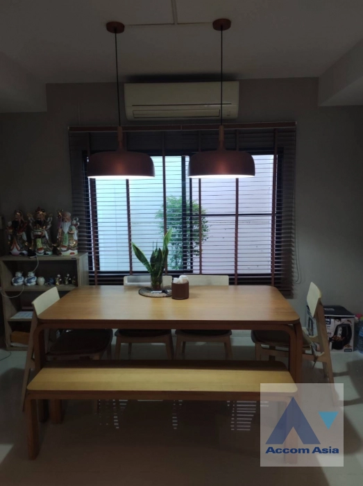 5  4 br House For Rent in Samutprakan ,Samutprakan  at Mantana Bangna Km.7 AA41824