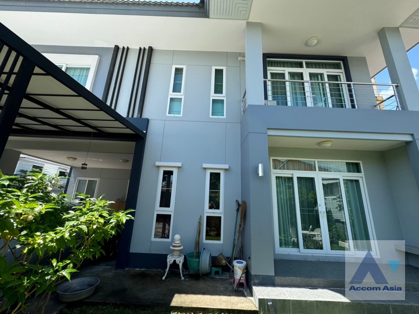 Home Office |  5 Bedrooms  House For Rent in Sukhumvit, Bangkok  near BTS Phra khanong (AA41850)