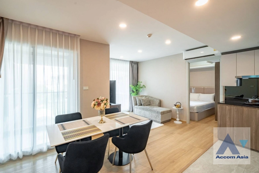 5  2 br Condominium For Rent in Ratchadapisek ,Bangkok MRT Phetchaburi - ARL Makkasan at LLOYD Soonvijai-Thonglor AA41854