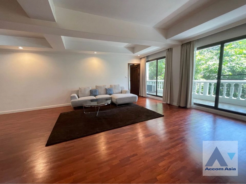 Pet friendly |  2 Bedrooms  Apartment For Rent in Sukhumvit, Bangkok  near BTS Thong Lo (AA41856)