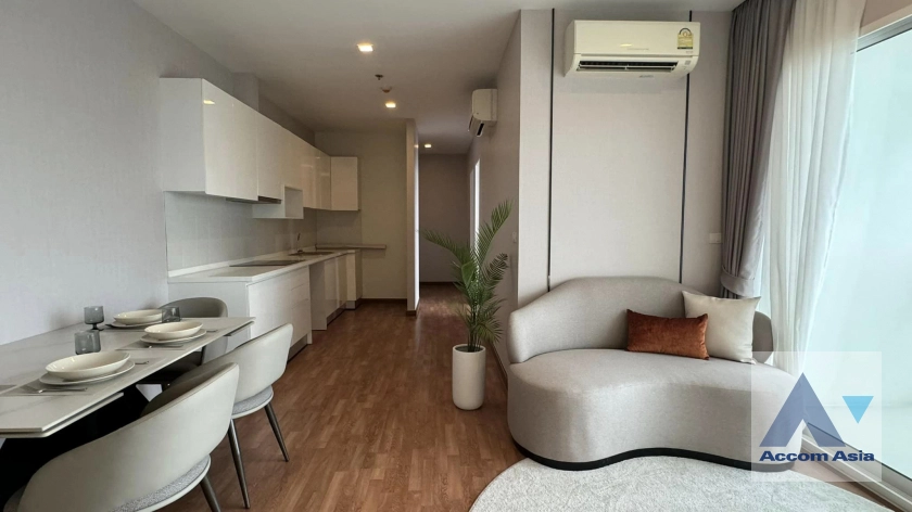 Penthouse |  3 Bedrooms  Condominium For Rent in Bangna, Bangkok  near BTS Bang Na (AA41858)