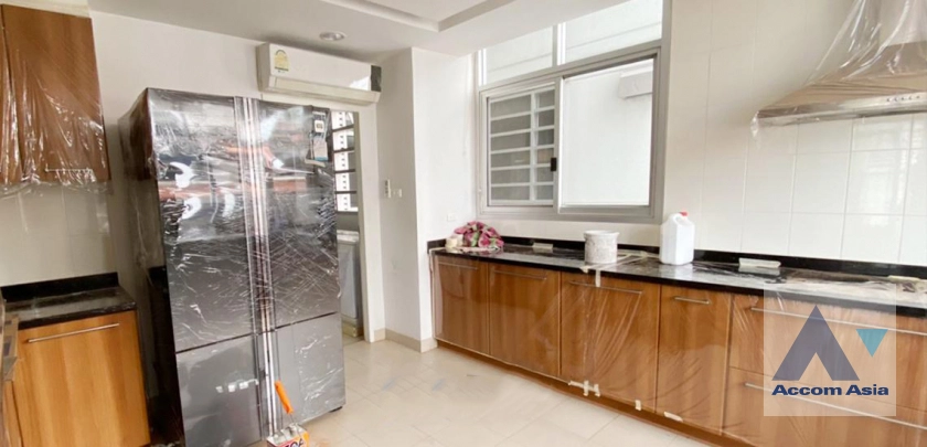 6  3 br Apartment For Rent in Sukhumvit ,Bangkok BTS Asok - MRT Sukhumvit at High quality of living AA41865