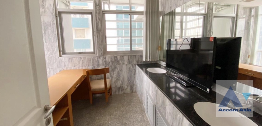 7  3 br Apartment For Rent in Sukhumvit ,Bangkok BTS Asok - MRT Sukhumvit at High quality of living AA41865