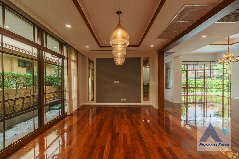 8  4 br House For Rent in Sukhumvit ,Bangkok BTS Phra khanong at Baan Sansiri Sukhumvit 67 AA41875