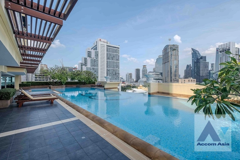  2 Bedrooms  Condominium For Rent in Sukhumvit, Bangkok  near BTS Phrom Phong (AA41884)