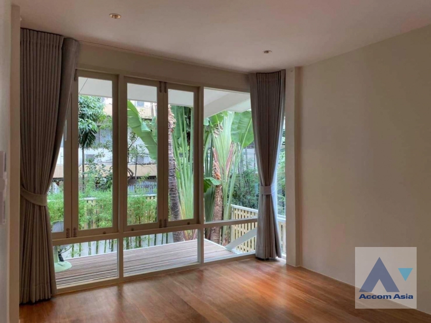 10  2 br House For Rent in sukhumvit ,Bangkok BTS Phrom Phong AA41892