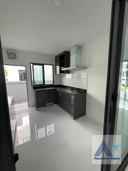 5  4 br House For Rent in Samutprakan ,Samutprakan BTS Bang Na at The City Bangna AA41894