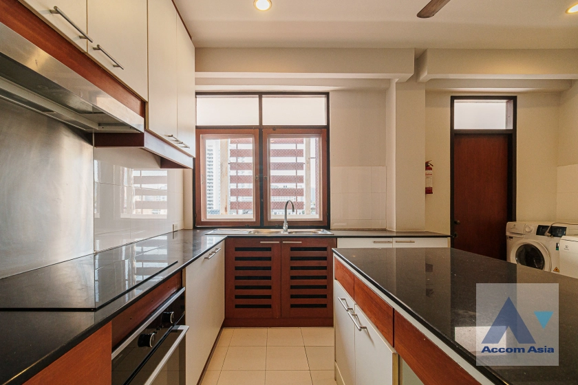 8  4 br Apartment For Rent in Sathorn ,Bangkok BTS Chong Nonsi - MRT Lumphini at Perfect Living In Bangkok AA41903