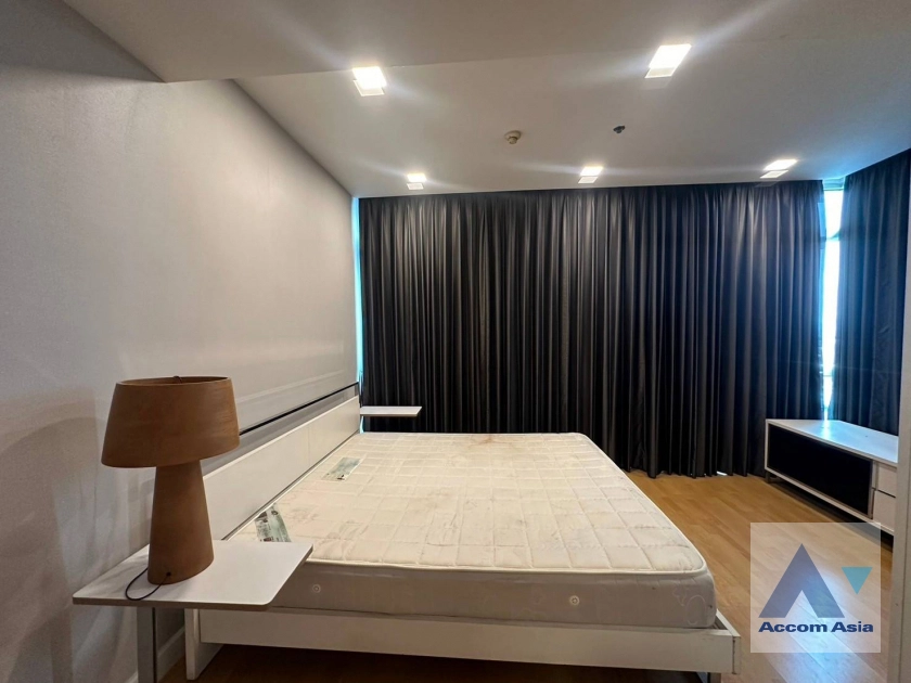 8  3 br Condominium For Rent in Sukhumvit ,Bangkok BTS Ekkamai at Nusasiri Grand Condo AA41910