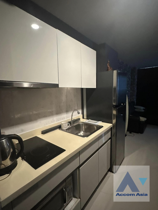  1 Bedroom  Condominium For Rent & Sale in Sukhumvit, Bangkok  near BTS On Nut (AA41924)