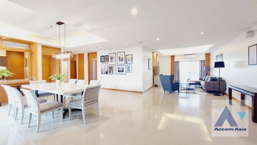 4  3 br Apartment For Rent in Sathorn ,Bangkok MRT Lumphini at Living with natural AA41929