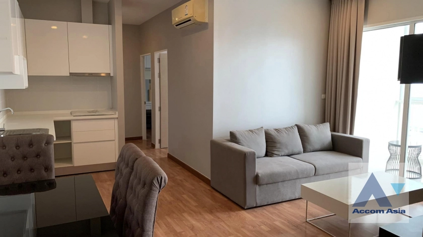  3 Bedrooms  Condominium For Rent in Bangna, Bangkok  near BTS Bang Na (AA41931)