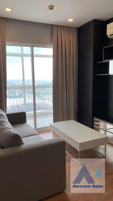  3 Bedrooms  Condominium For Rent in Bangna, Bangkok  near BTS Bang Na (AA41931)