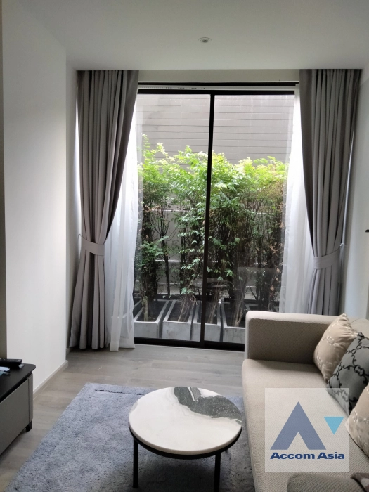 Fully Furnished |  1 Bedroom  Condominium For Sale in Sukhumvit, Bangkok  near BTS Asok (AA41932)