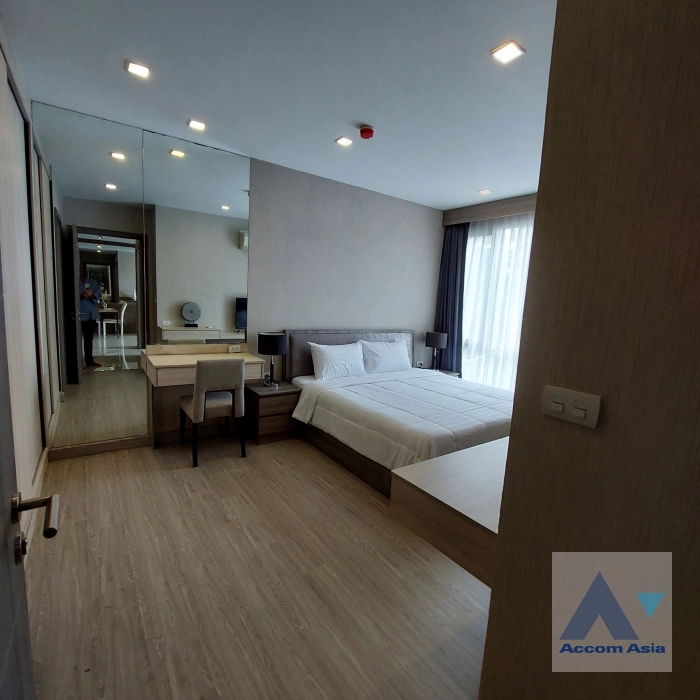 13  2 br Condominium For Rent in Sukhumvit ,Bangkok MRT Queen Sirikit National Convention Center at Trapezo Sukhumvit 16 AA41941