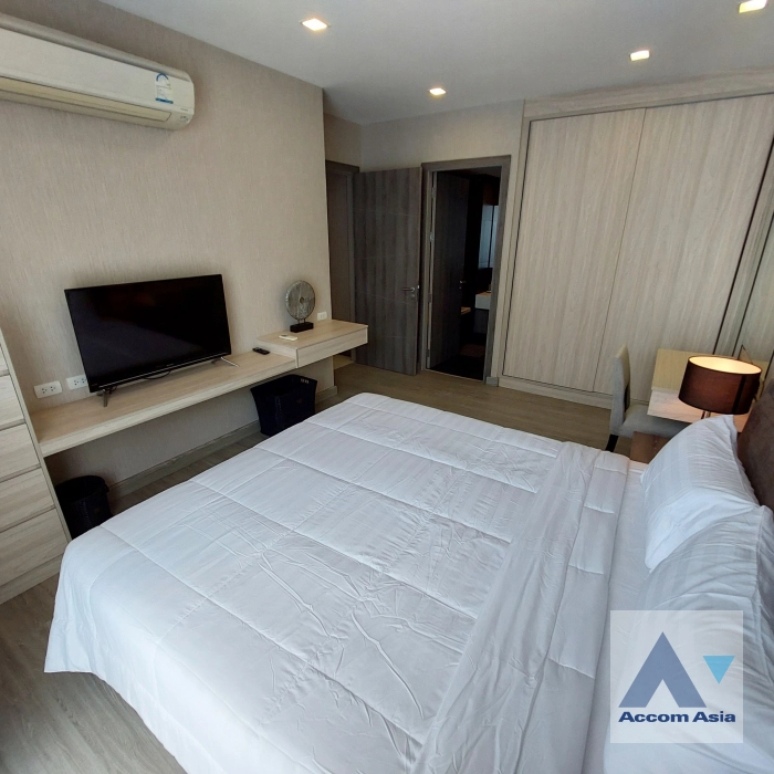 11  2 br Condominium For Rent in Sukhumvit ,Bangkok MRT Queen Sirikit National Convention Center at Trapezo Sukhumvit 16 AA41941