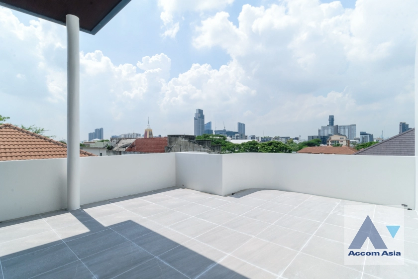 40  3 br House For Sale in Sukhumvit ,Bangkok BTS Punnawithi at THE SHADE 101 AA41945