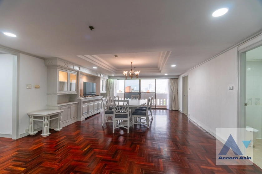 10  3 br Apartment For Rent in Sukhumvit ,Bangkok BTS Thong Lo at Suite For Family AA41954