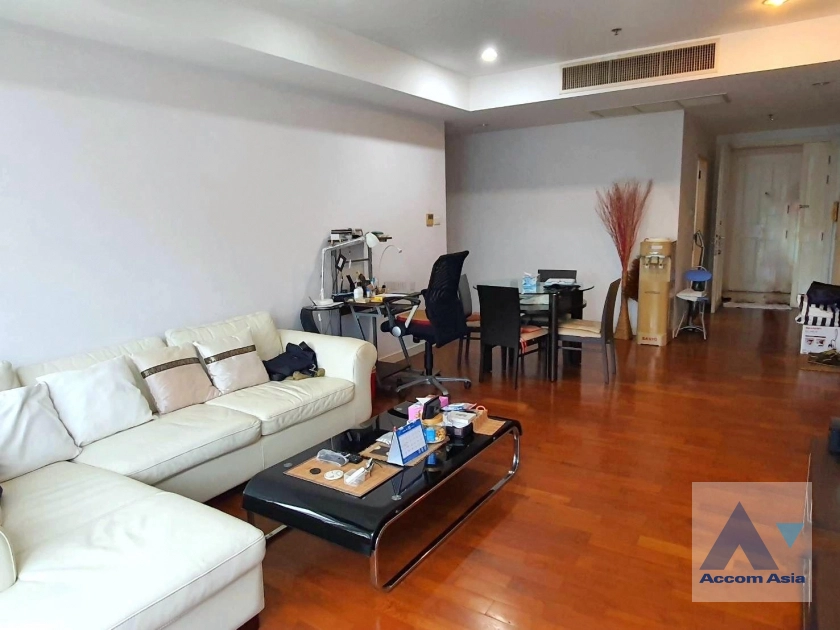  2 Bedrooms  Condominium For Sale in Sukhumvit, Bangkok  near BTS Phrom Phong (AA41960)