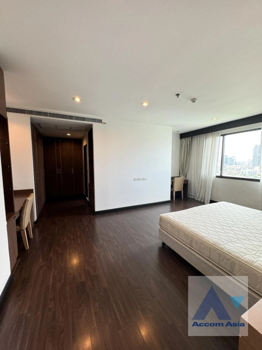 7  2 br Apartment For Rent in Sukhumvit ,Bangkok BTS Ekkamai at Comfort living and well service AA41988