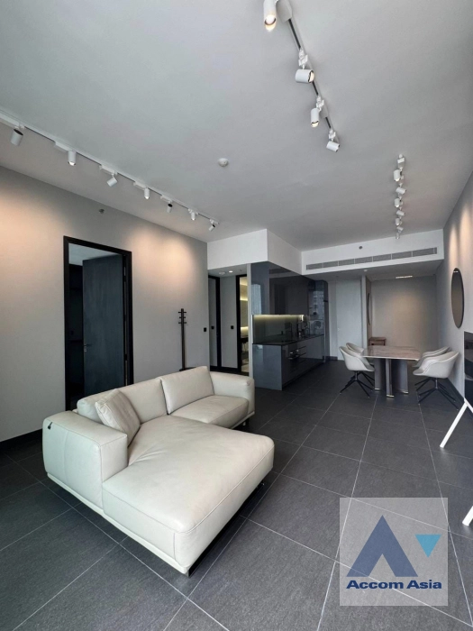 Pet friendly condominium for rent in Sathorn, Bangkok Code AA42006