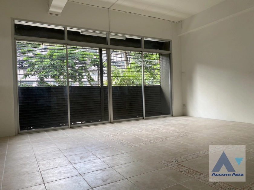 13  Building For Rent in charoenkrung ,Bangkok BTS Chong Nonsi AA42014