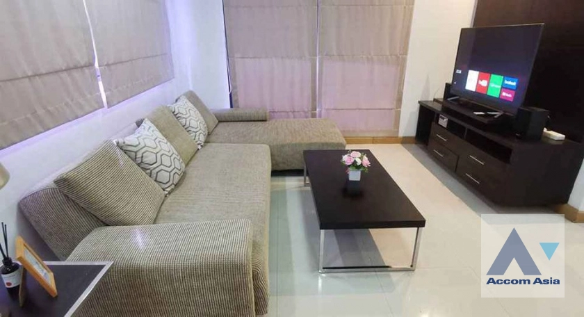  2 Bedrooms  Condominium For Rent in Ratchadapisek, Bangkok  near MRT Phetchaburi (AA42020)