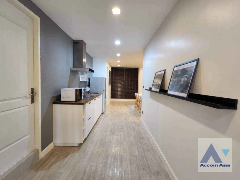 Fully Furnished, Pet friendly |  3 Bedrooms  Condominium For Rent in Sukhumvit, Bangkok  near BTS Phrom Phong (AA42021)