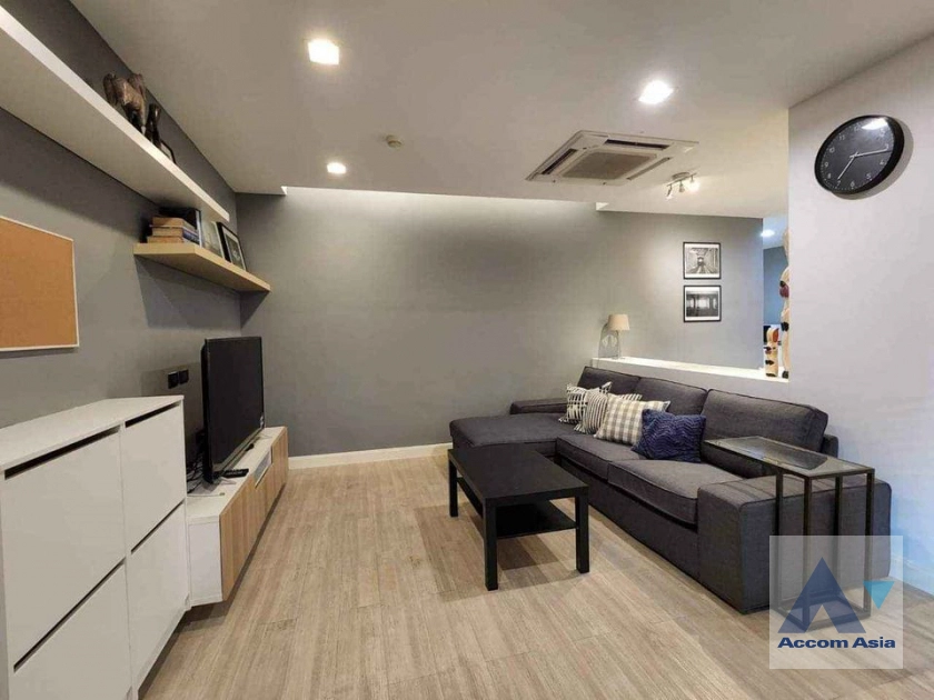 Fully Furnished, Pet friendly |  3 Bedrooms  Condominium For Rent in Sukhumvit, Bangkok  near BTS Phrom Phong (AA42021)