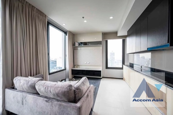  2 Bedrooms  Condominium For Rent & Sale in Sukhumvit, Bangkok  near BTS Asok - MRT Sukhumvit (AA42027)