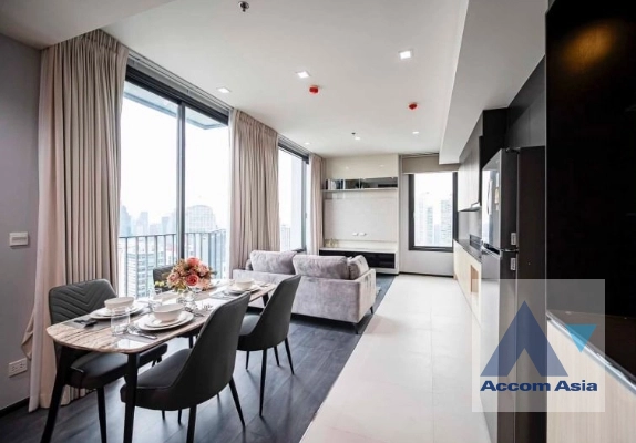  2 Bedrooms  Condominium For Rent & Sale in Sukhumvit, Bangkok  near BTS Asok - MRT Sukhumvit (AA42027)