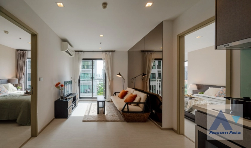  2 Bedrooms  Condominium For Sale in Sukhumvit, Bangkok  near BTS Thong Lo (AA42035)