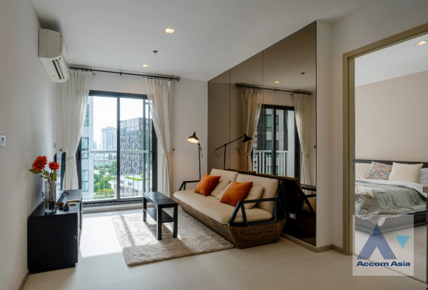  2 Bedrooms  Condominium For Sale in Sukhumvit, Bangkok  near BTS Thong Lo (AA42035)