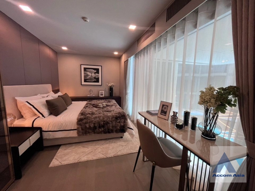 Duplex Condo, Pet friendly |  3 Bedrooms  Condominium For Rent in Sukhumvit, Bangkok  near BTS Phrom Phong (AA42036)