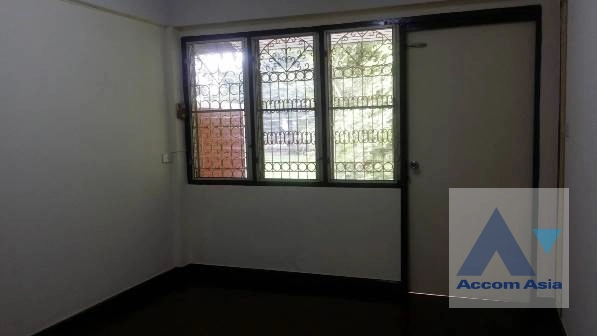 7  4 br House For Sale in sukhumvit ,Bangkok BTS Thong Lo AA42043