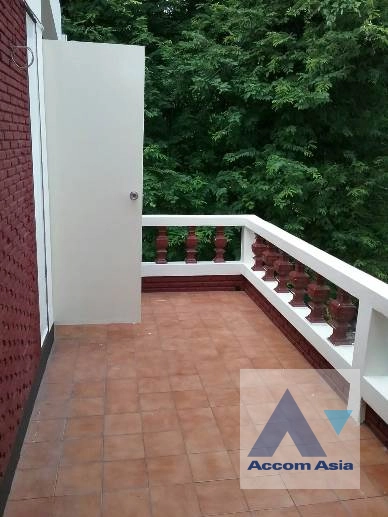 11  4 br House For Sale in sukhumvit ,Bangkok BTS Thong Lo AA42043