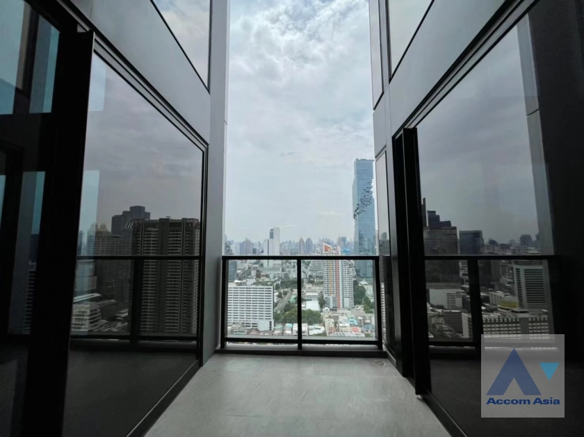 14  2 br Condominium For Rent in Silom ,Bangkok BTS Surasak at The Lofts Silom AA42045