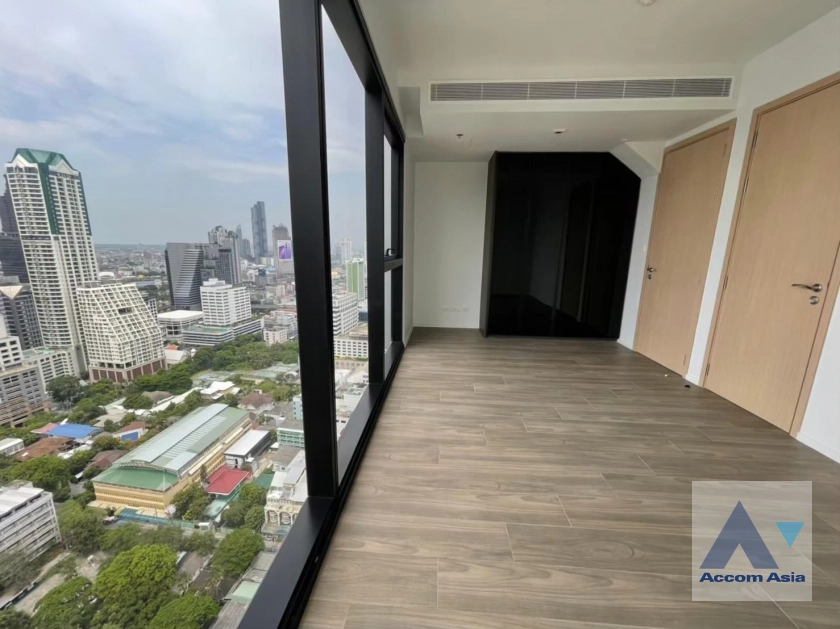 10  2 br Condominium For Rent in Silom ,Bangkok BTS Surasak at The Lofts Silom AA42045