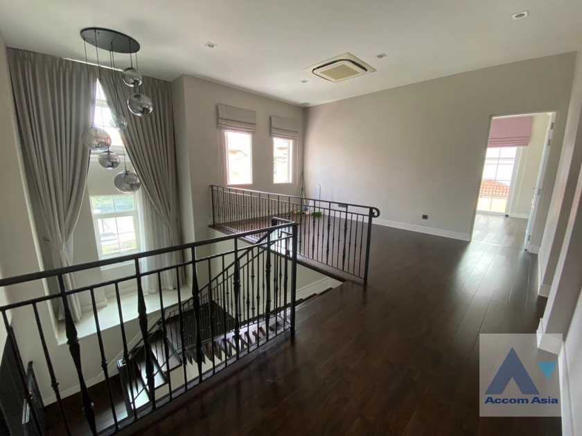  1  4 br House For Rent in Bangna ,Bangkok  at Nantawan Bangna AA42062