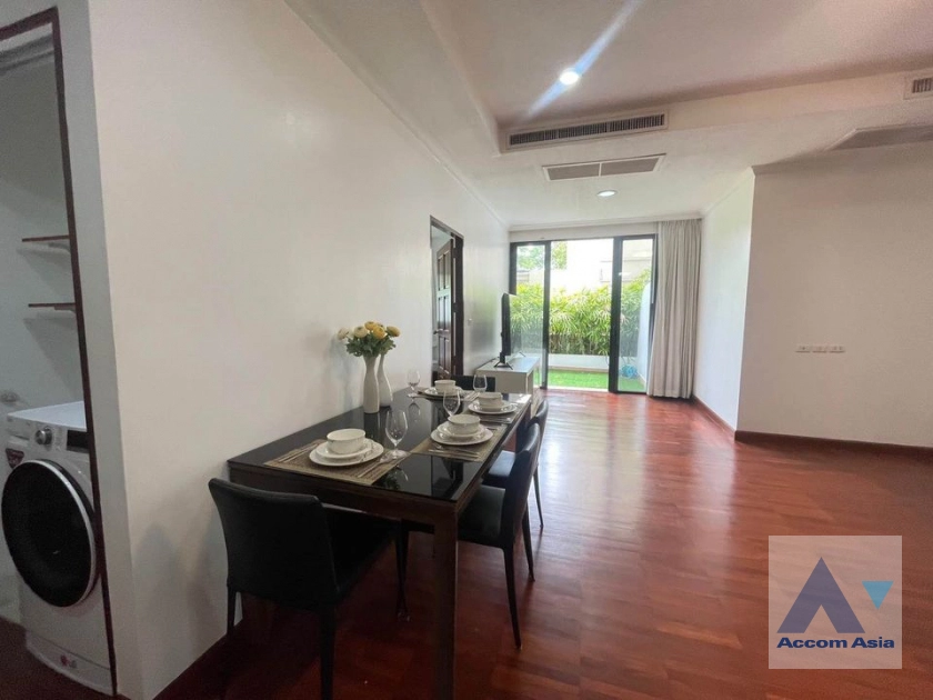 Fully Furnished, Pet friendly |  2 Bedrooms  Apartment For Rent in Sukhumvit, Bangkok  near BTS Thong Lo (AA42066)