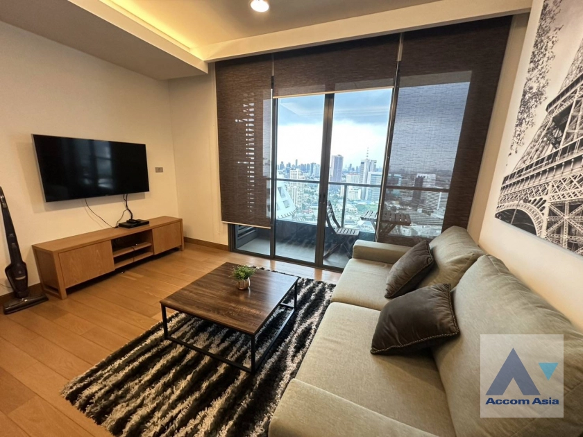  2 Bedrooms  Condominium For Rent in Sukhumvit, Bangkok  near BTS Phrom Phong (AA42072)